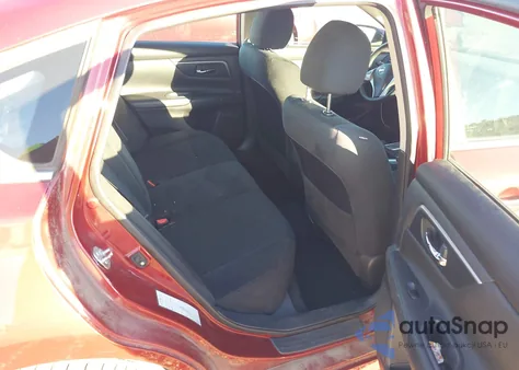 2015 Nissan Altima 2.5/2.5 S/2.5 Sl/2.5 Sv из США, поврежденный, VIN 1N4AL3AP1FN390407